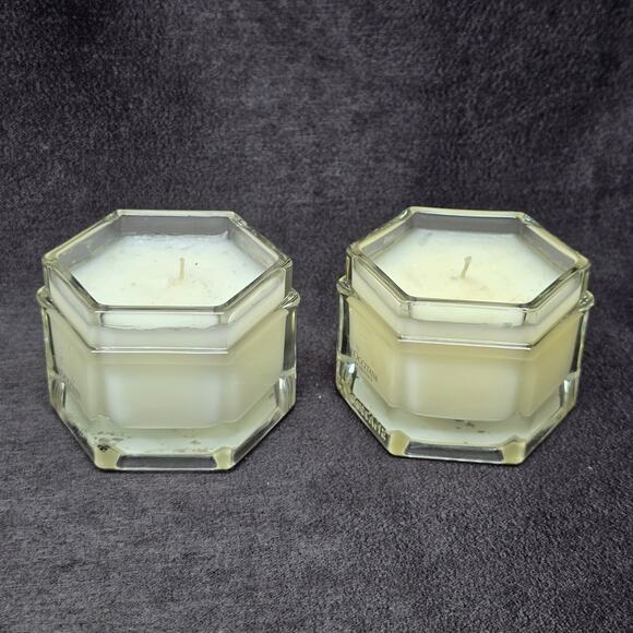 L'Occitane En Provence Scented Candle 3.5 oz Glass Jar Set of 2 - Picture 2 of 16